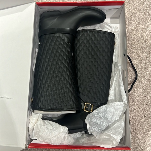 Guess rain boots - Picture 2 of 4